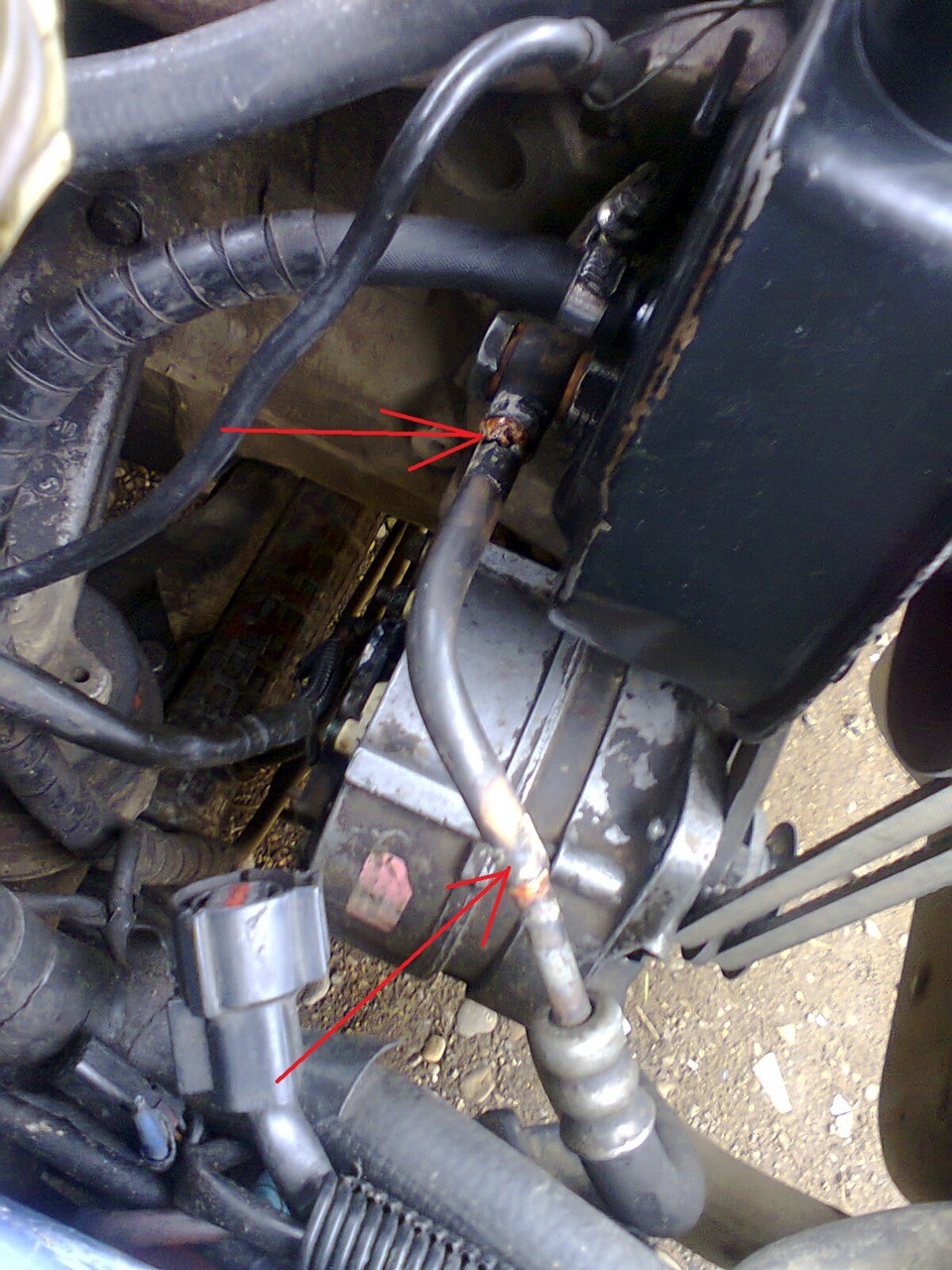 Змінив гідрорейку, запаяв трубку гідропідсилювача! 1