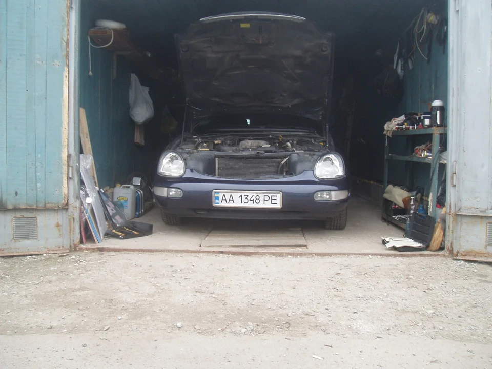Заміна прокладки клапанної кришки Ford Scorpio II