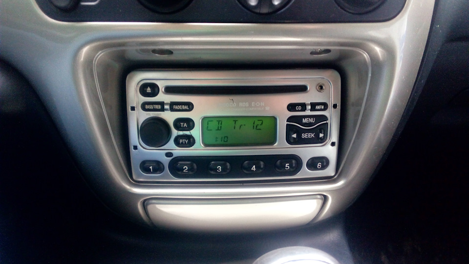 Mayfunization або Ford 6000 CD RDS EON 1