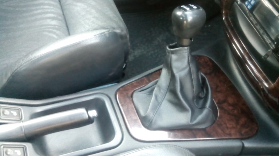RECARO реалізовано 4
