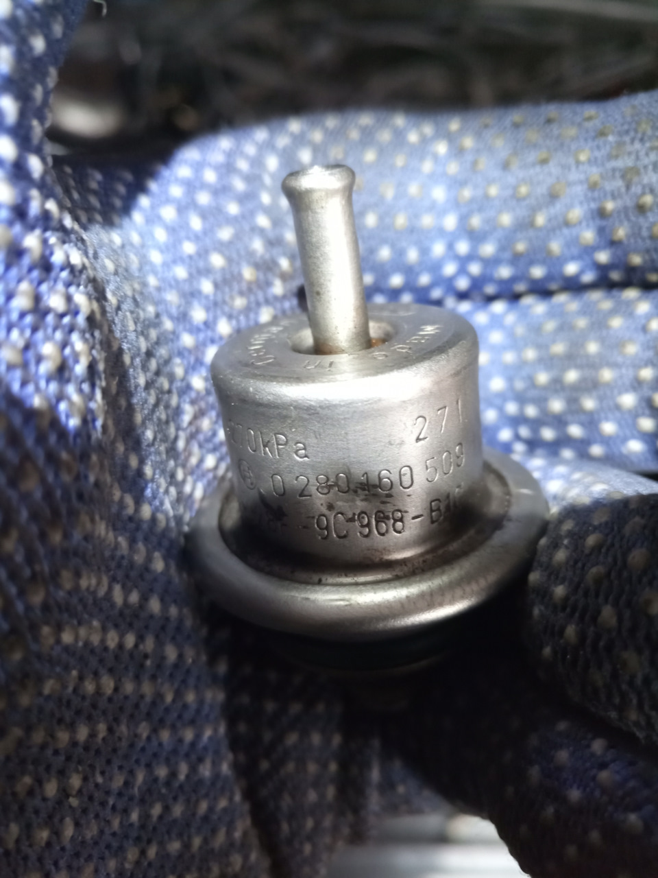 Регулятор тиску палива (РДТ) Scorpio Cosworth BOA 2.9 24v 1