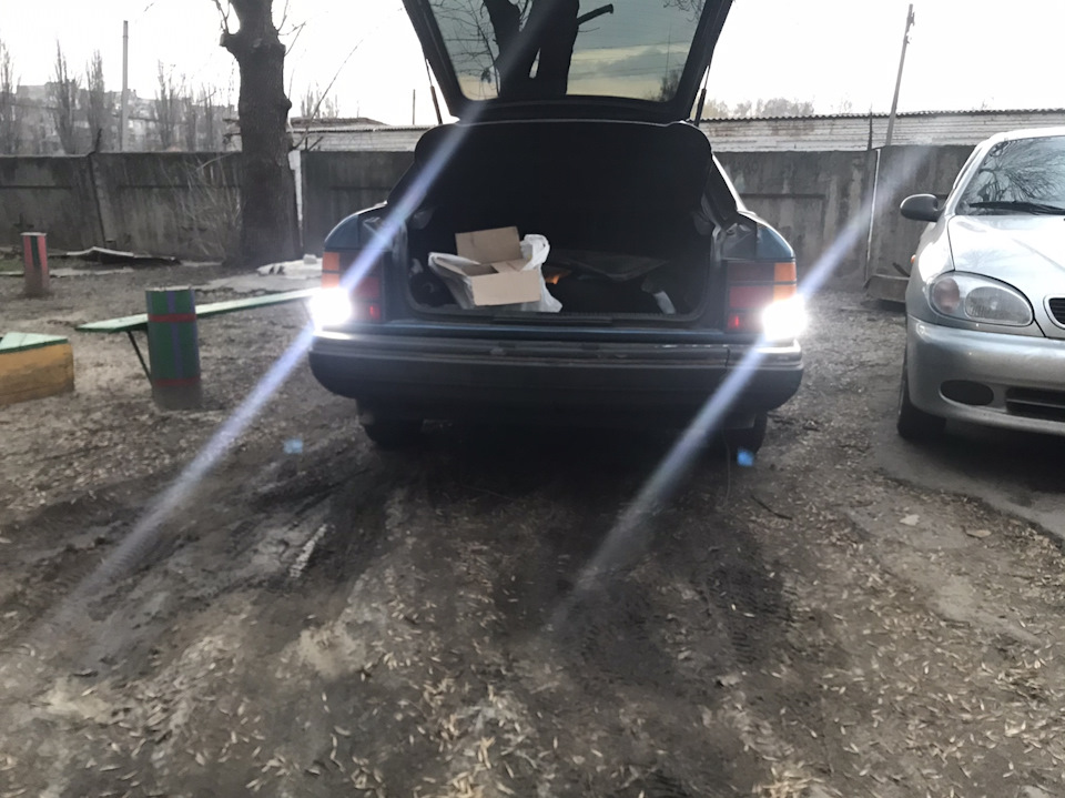 Нові лампи заднього виду 3