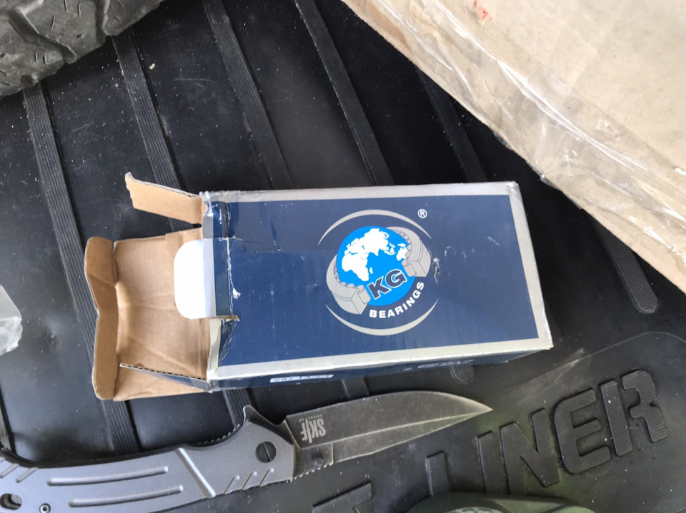 Підшипник UCFL205+ Педальний вузол 1
