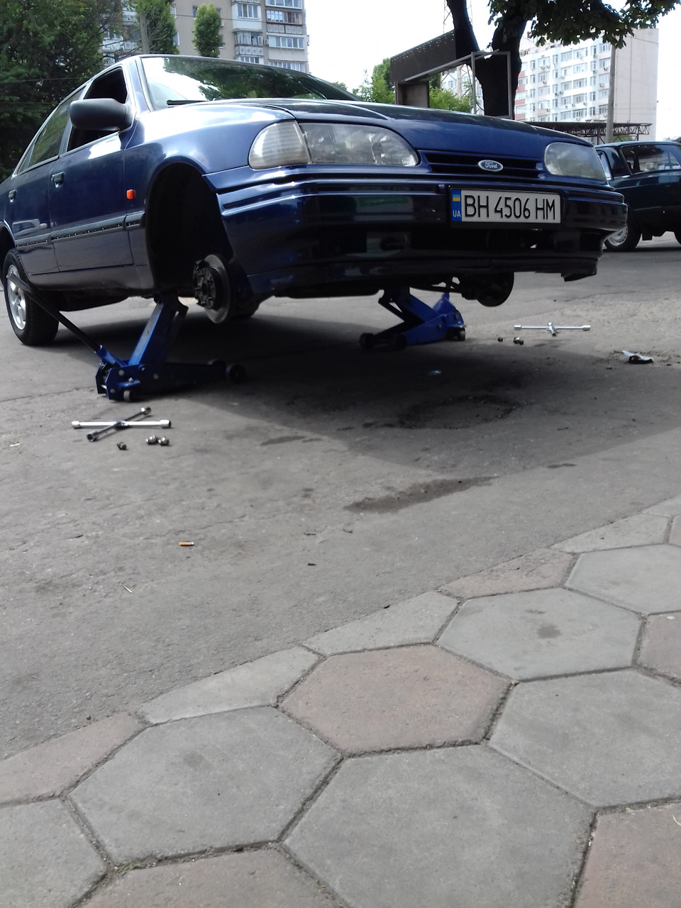 Гума 1