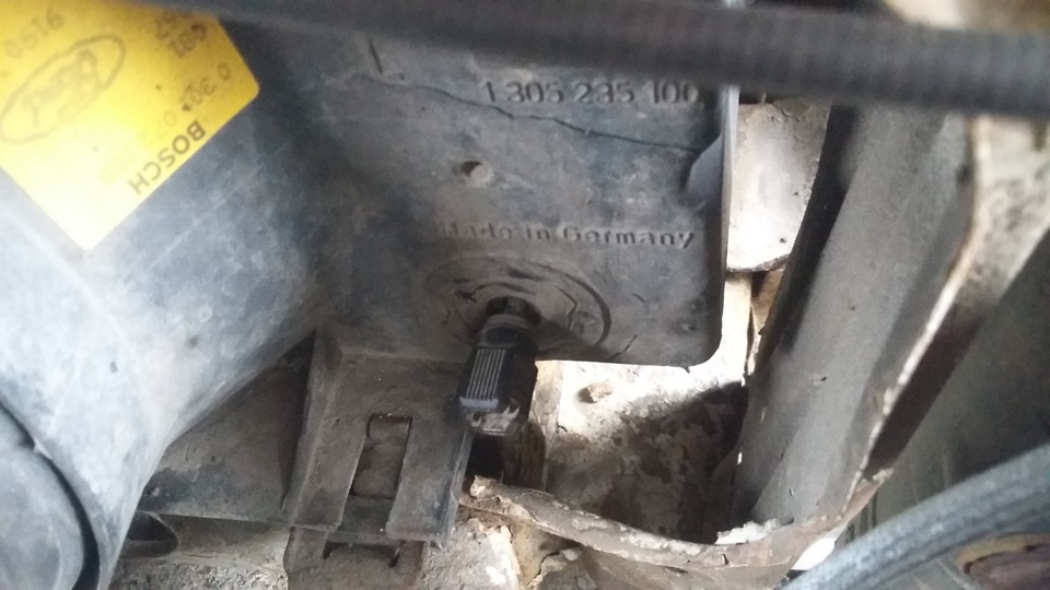 ТАК БУДЕ СВІТЛО! Або як я завдяки заміні лампочок відремонтував фари)) 4