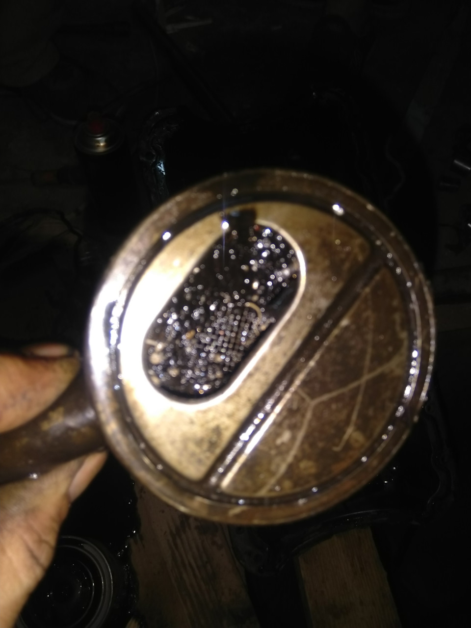 Блок двигуна як відро для сміття. 3