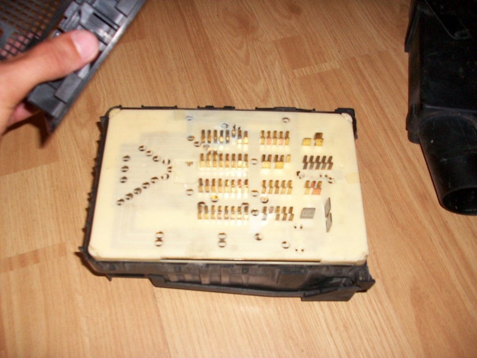 Блоки запобіжників 2
