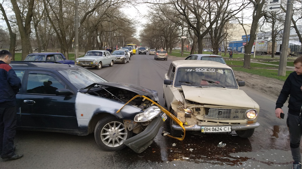 Всі ... приїхали 3