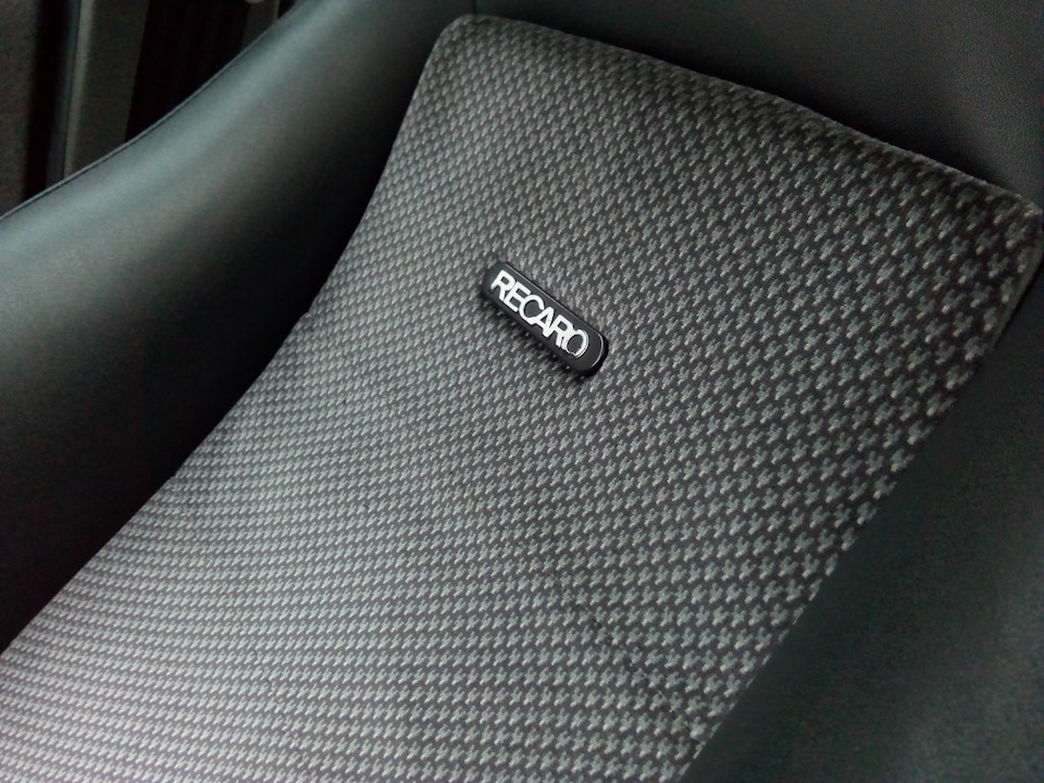 Здійснилося. Recaro! 1
