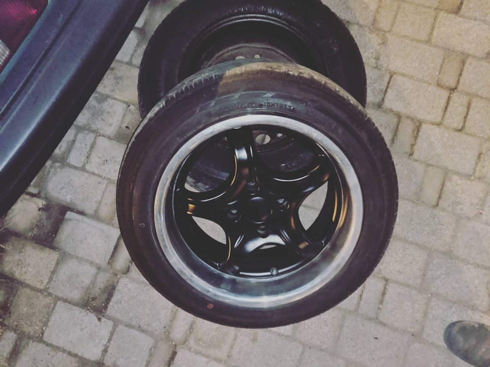Прикупив диски Brock B5 2