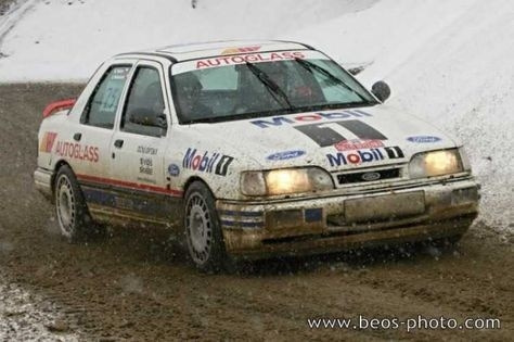 Ford sierra rs cosworth4×4 rally car 3