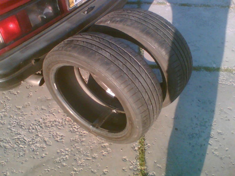 Bridgestone Potenza 215/45R17 1