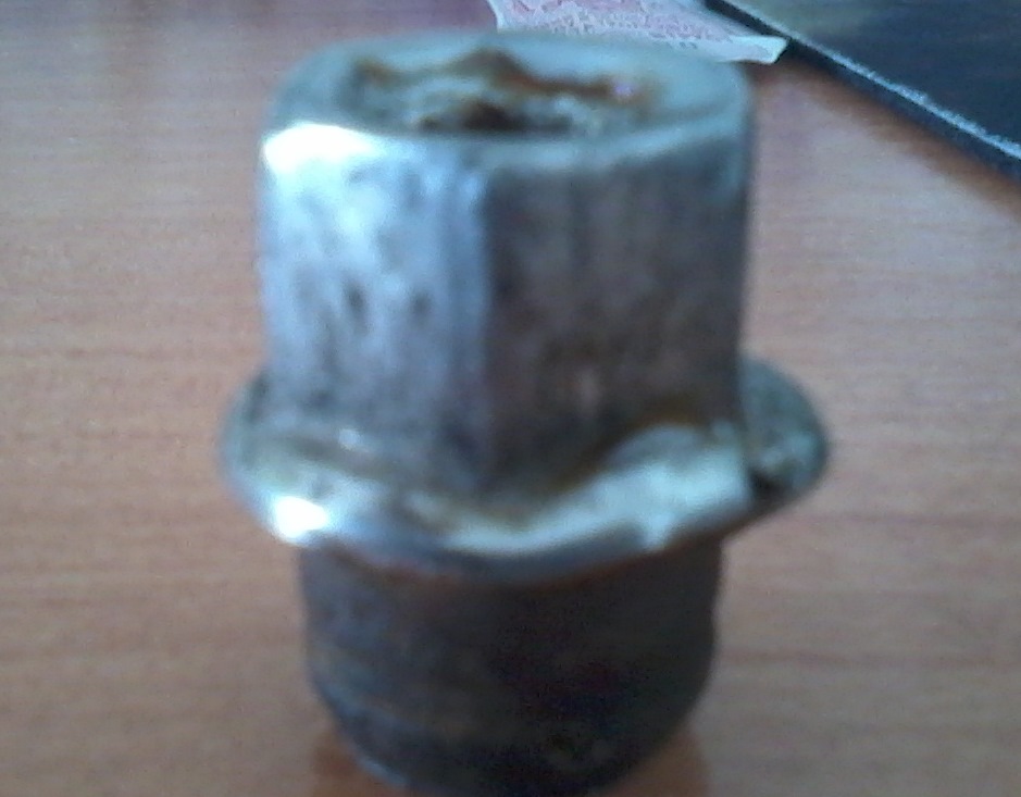 Допоможіть знайти 1