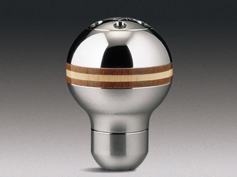 MOMO Wheel & Shift Knob 3