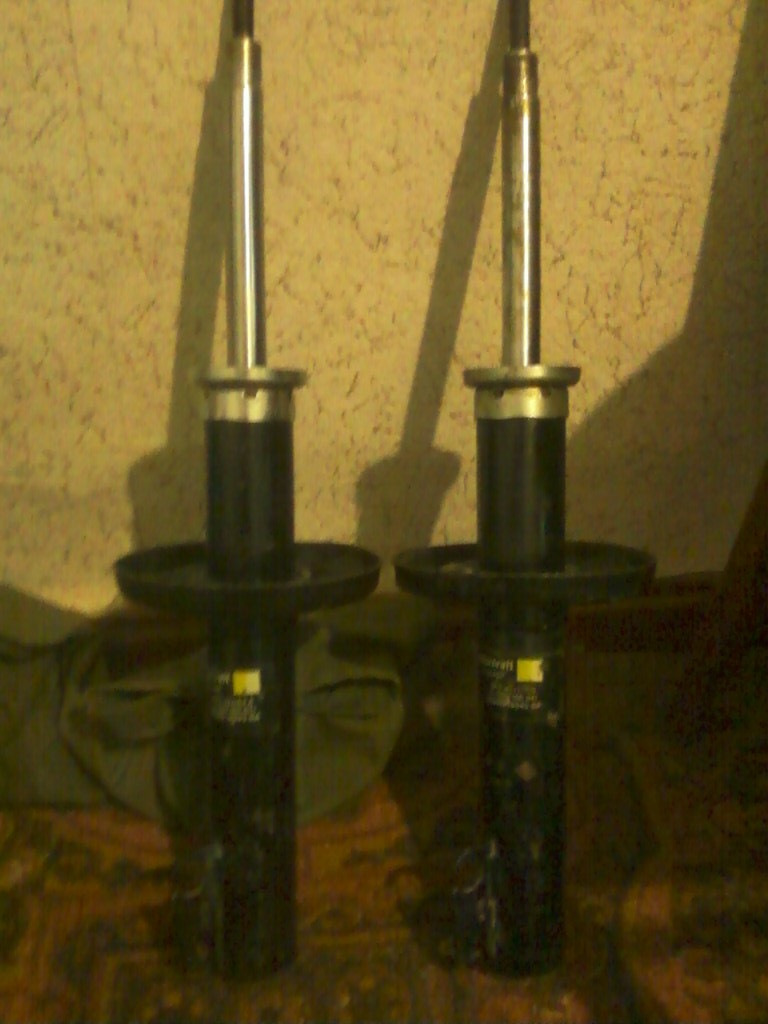 Продам амортизатори перед. Motorcraft 5
