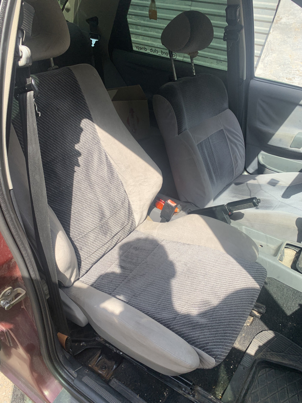 Встановлення сидінь Recaro від Opel Vectra A 2