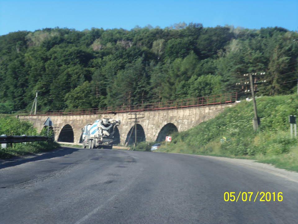 Хлопчик, відійди від автомобіля... 1