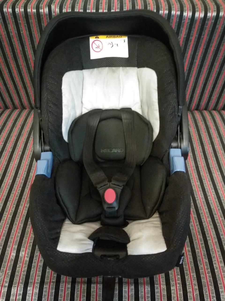 Прикупив собі Recaro😬😊