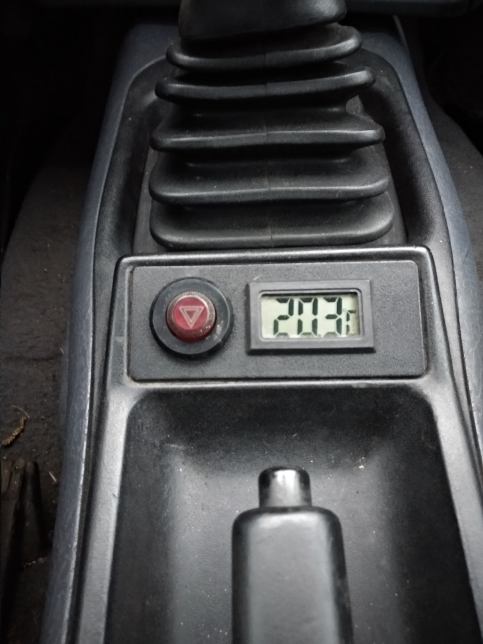 Зробив аварійку 1