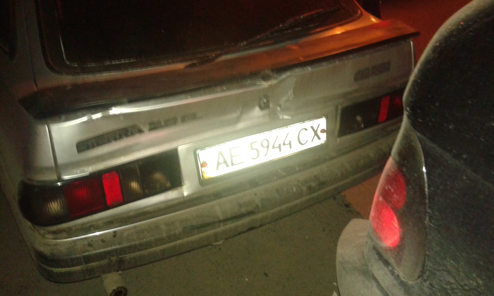 В'їхали в мене 1