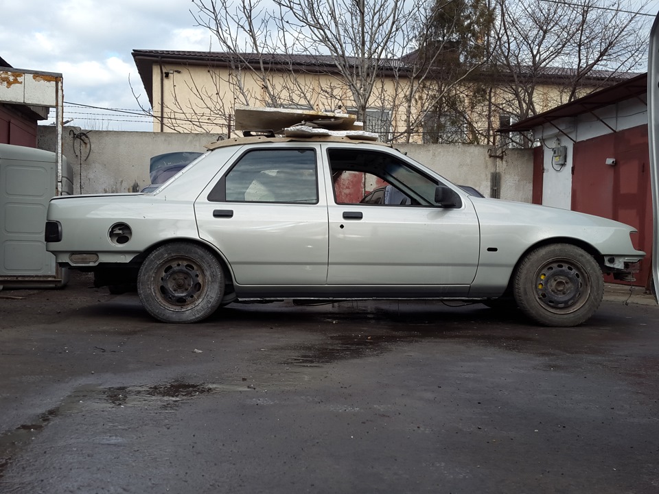 Чекає продовження банкету 1