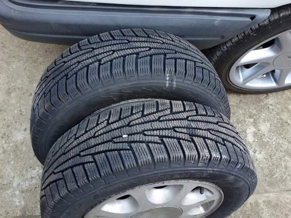 Nokian або Hankook 4