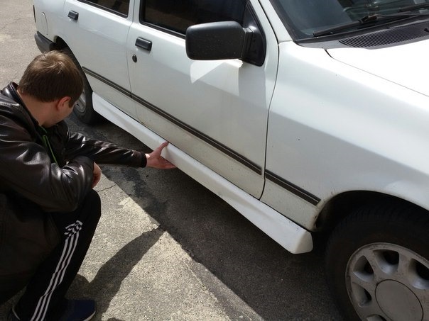 Пороги RS 4