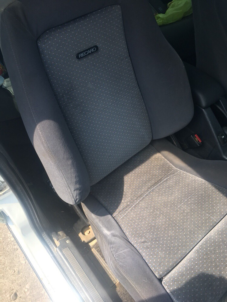 RECARO 2