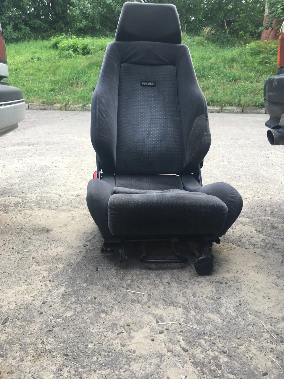 RECARO