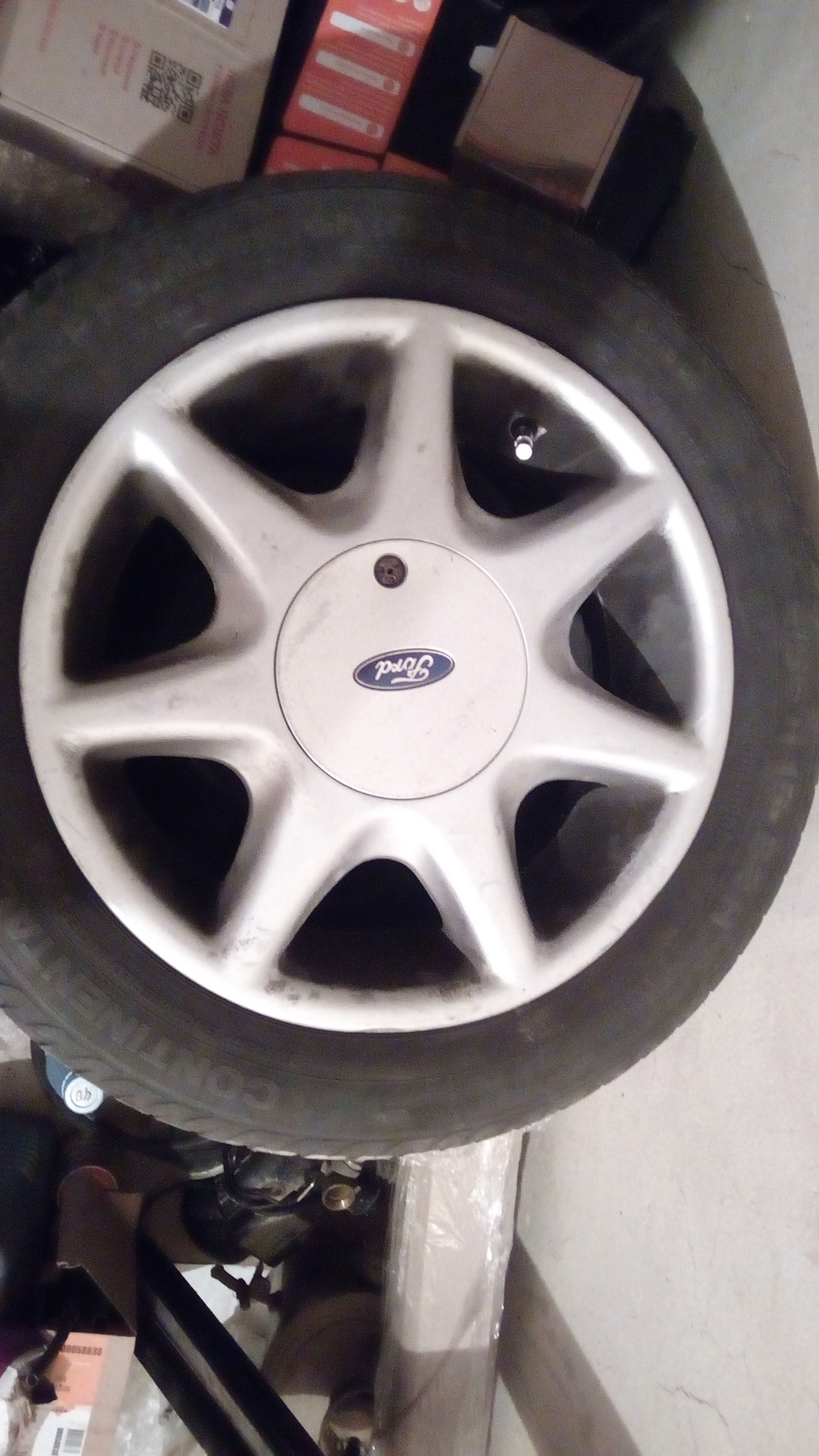 Ford centra R15 1