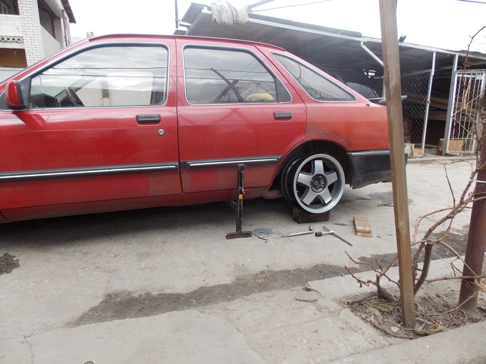 Прикупив 16 диски Ronal 4