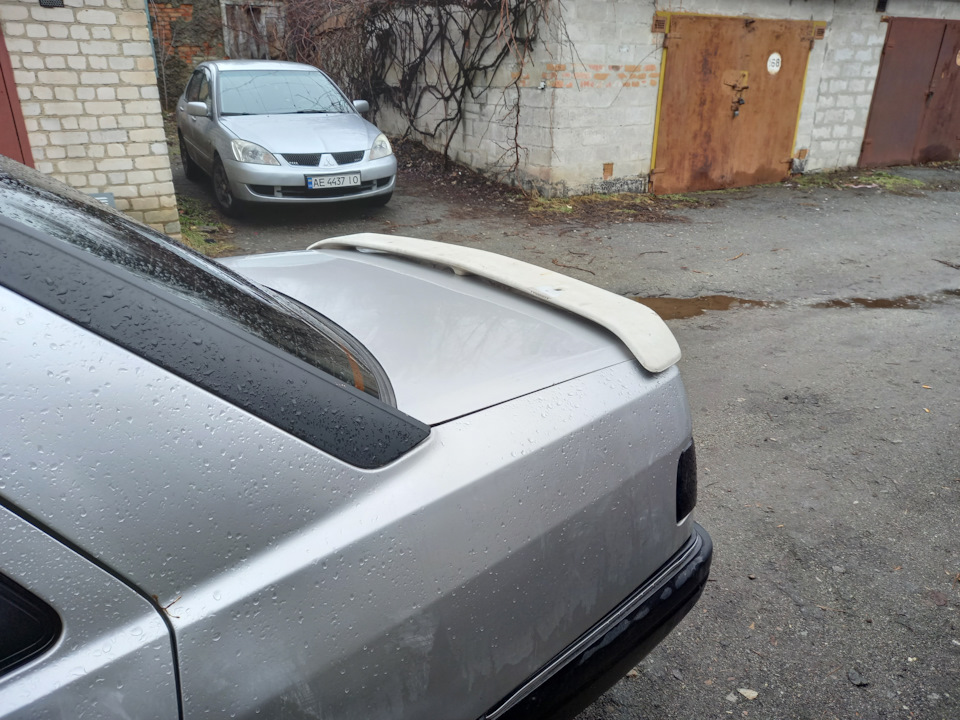 Споїлер RS 1