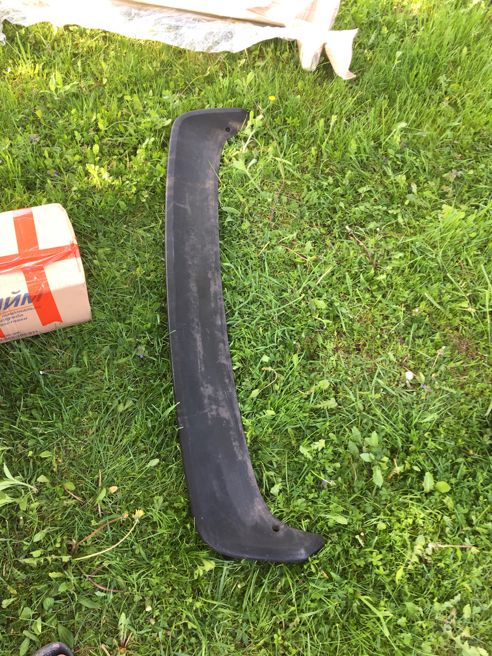 Встановлення спойлера. 2
