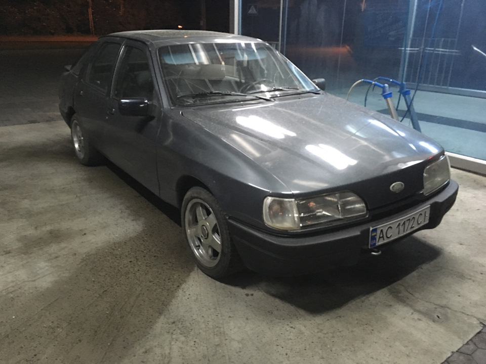 Заїхав на мийку. 2