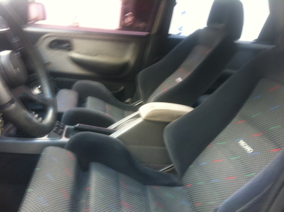 продам RECARO 2