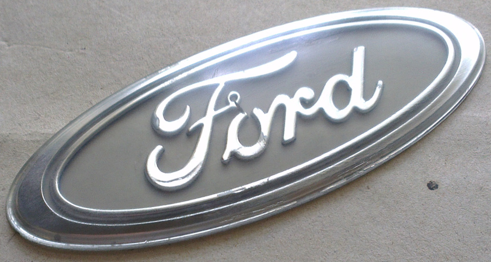 47. Реставрація логотипу Ford 4