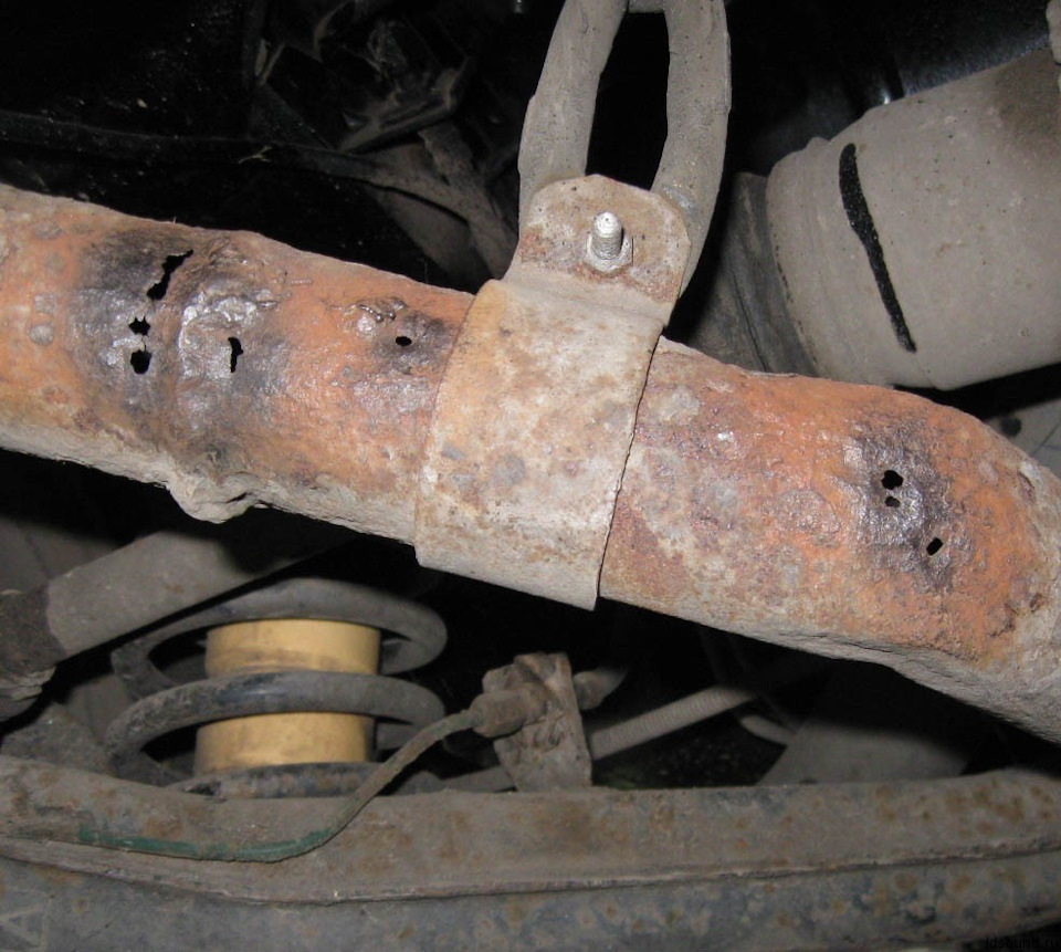 8. Ремонт глушника на FORD Sierra (паста ZOLLEX) 2