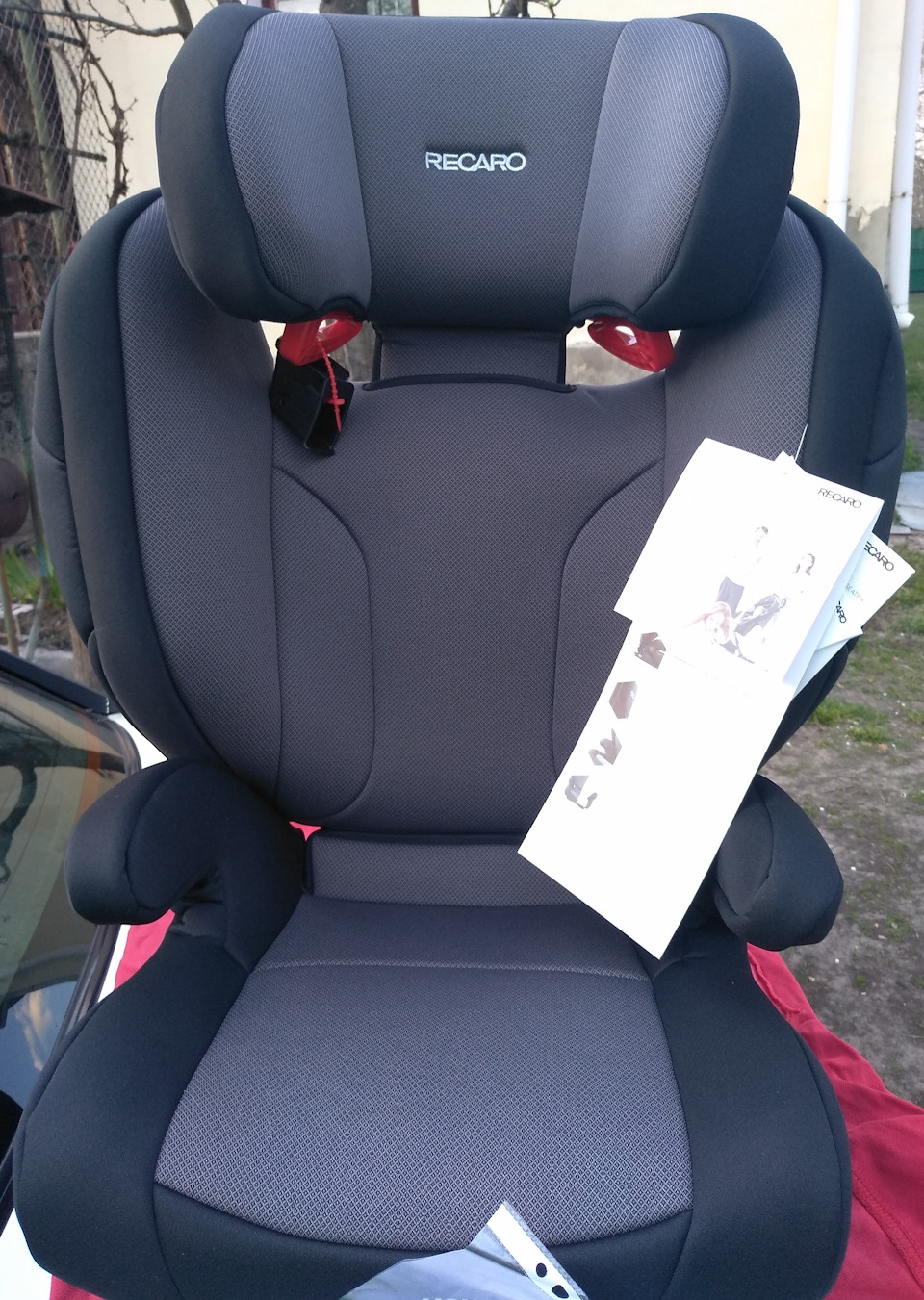 85. Автокрісло RECARO Monza Nova EVO Seatfix 2