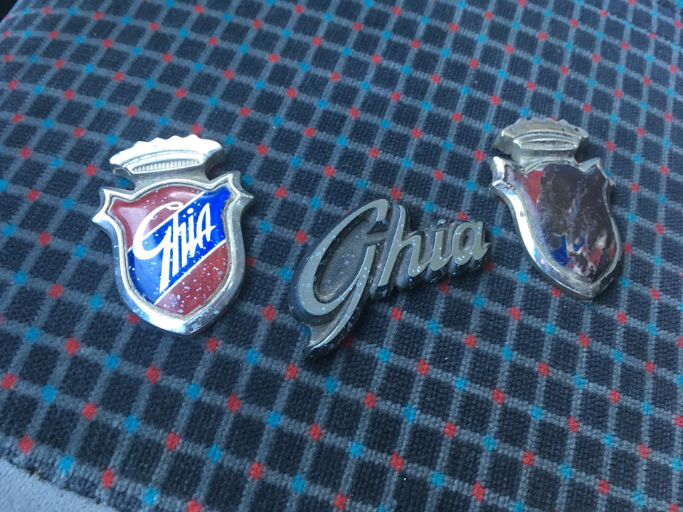 Шильдики Ghia! 1