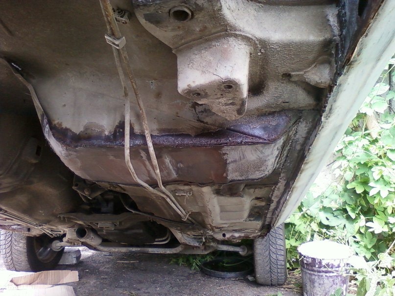 Поварення днища моєї Ford Sierra 4