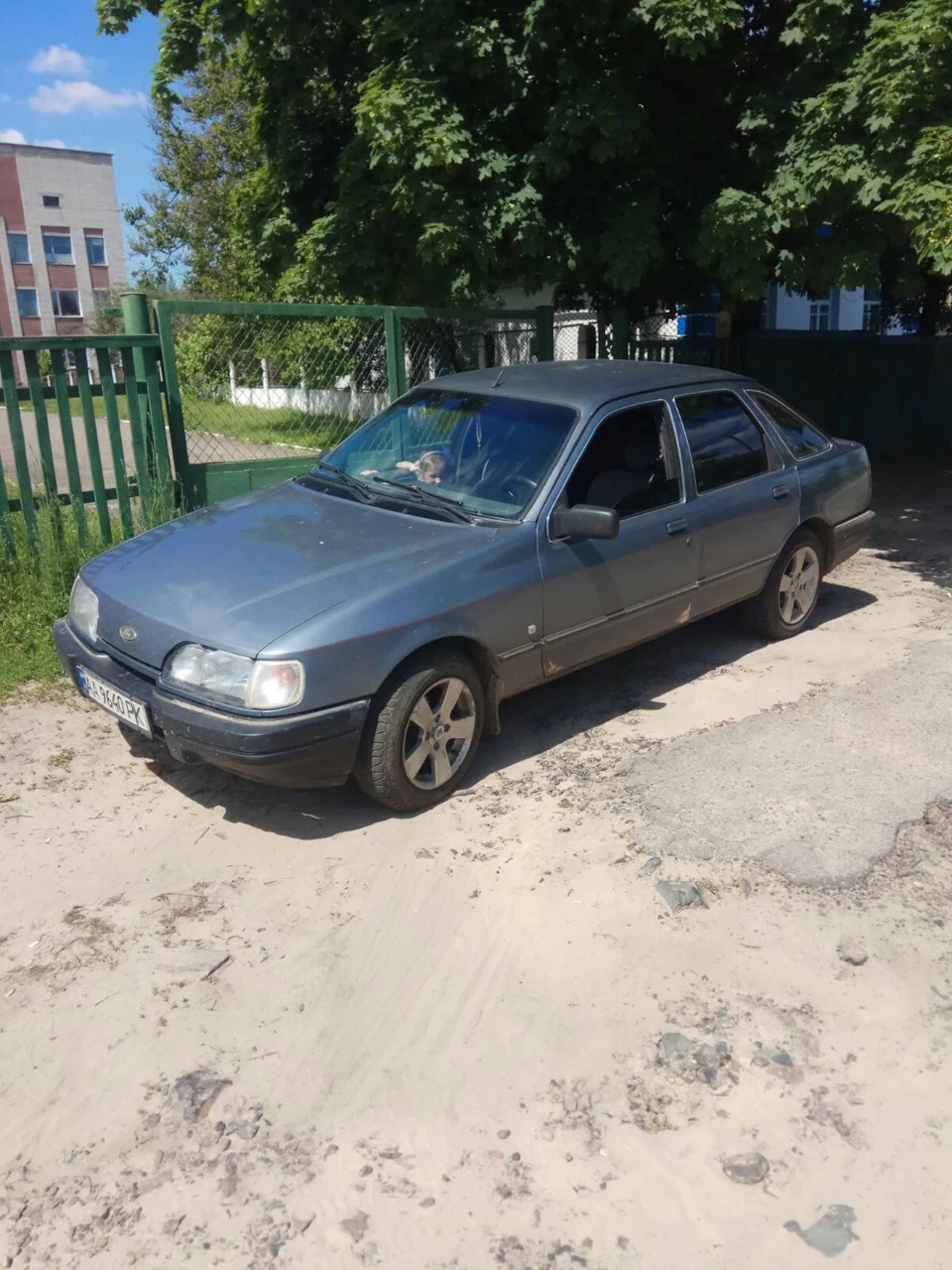 Скажете збожеволів?