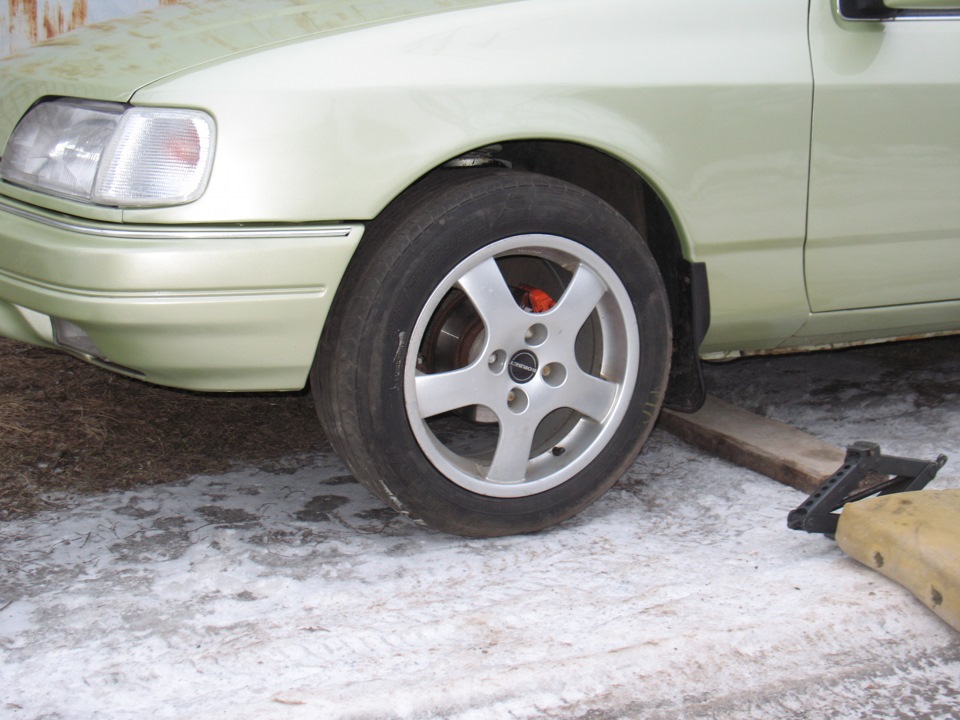 Квітки на Літо. Примірка з гумкою 205/55 R16 4