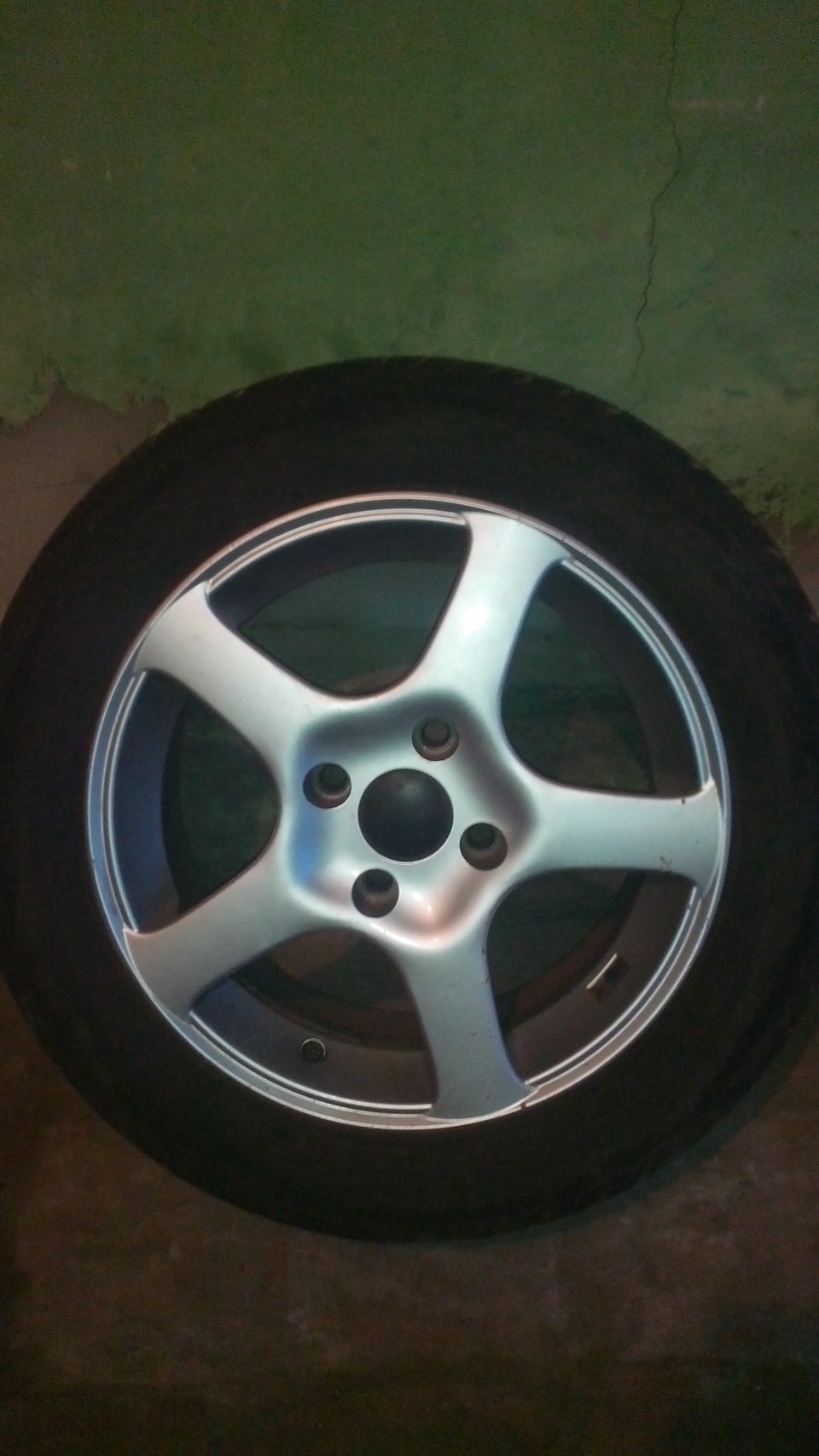 Продам рідкісні диски італійського виробника Avalini 4*108 R15 j7 2