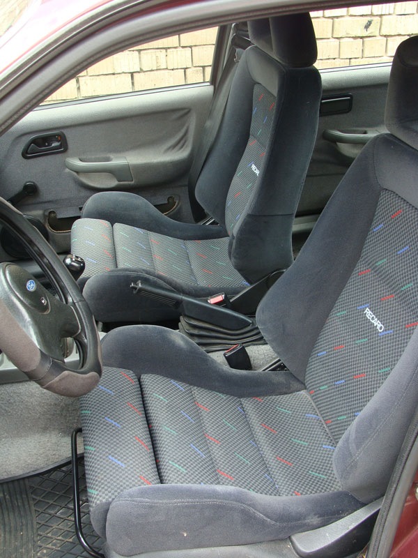 Довгоочікувані Recaro 5