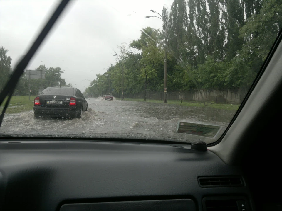 підводна одіссея в Києві