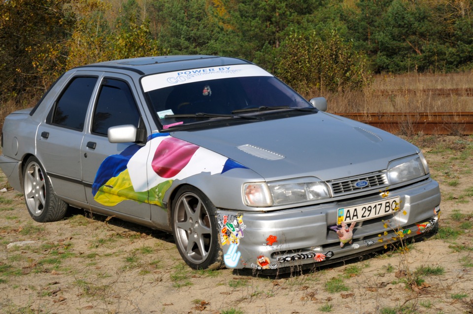 Трішки змінили зовнішній вигляд авто. капот косії 3