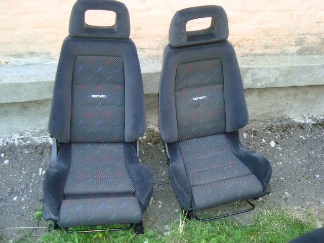 Довгоочікувані RECARO 3