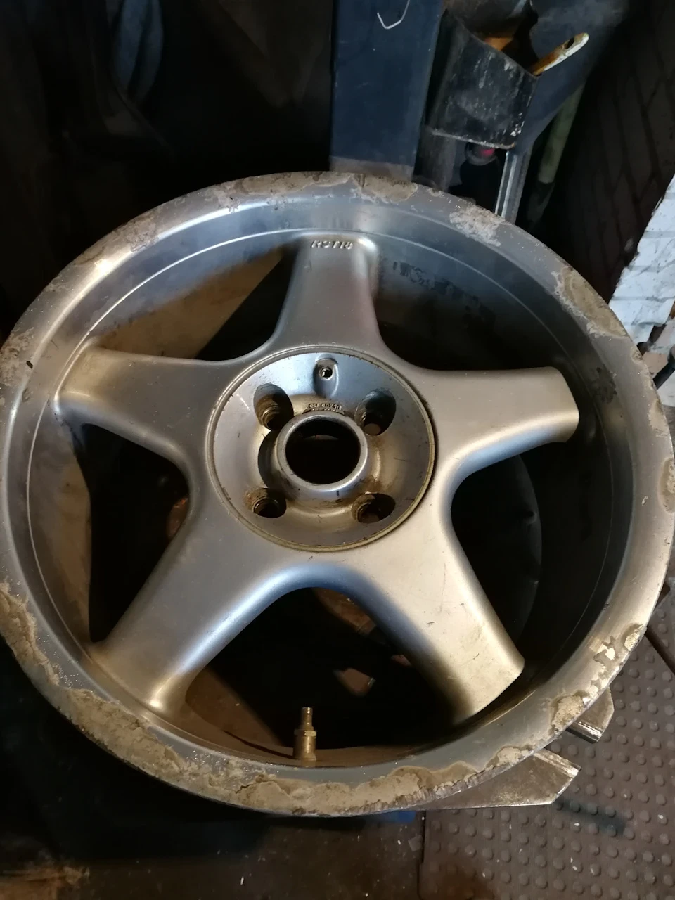 Диски R17 Borbet RST 18