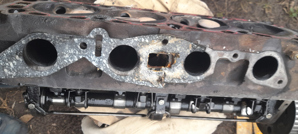 Ford Sierra 2.0 OHC Ремонт двигуна. Або дешевше замінити? 2