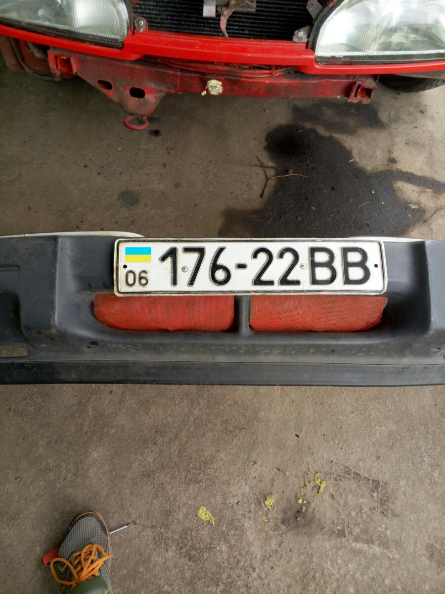 Ставимо сіточки в ніздрі)) 1